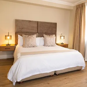 3 On Camps Bay Guest house Cape Town
